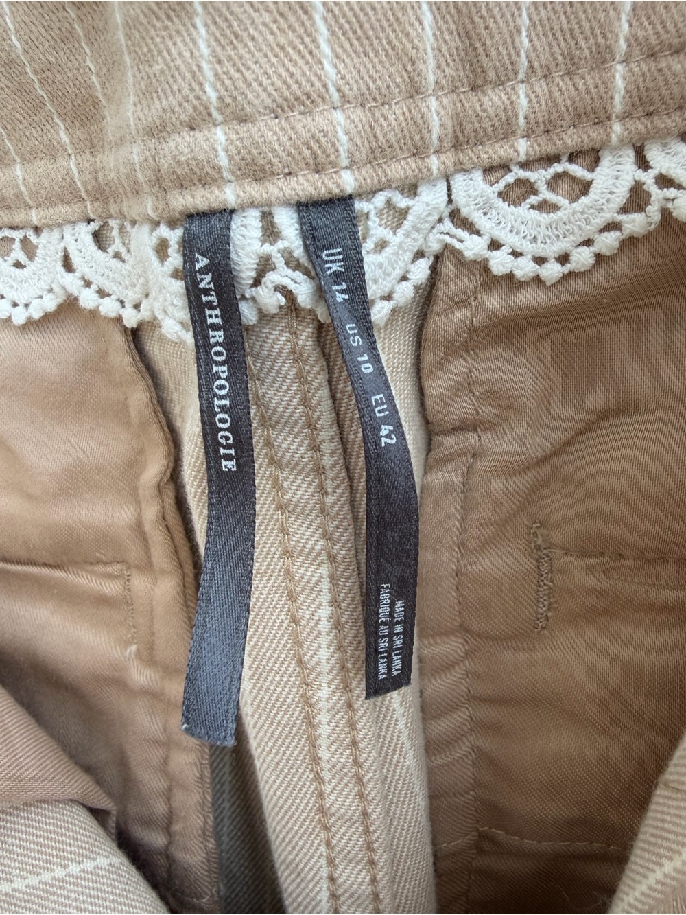 Anthropologie Embroidered Floral Crop Pants - Picture 3 of 7
